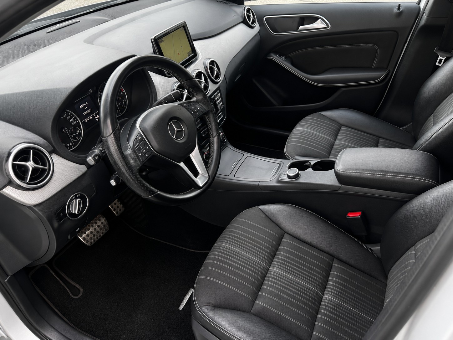 MERCEDES-BENZ B 200 CDI 7G-DCT-image-8