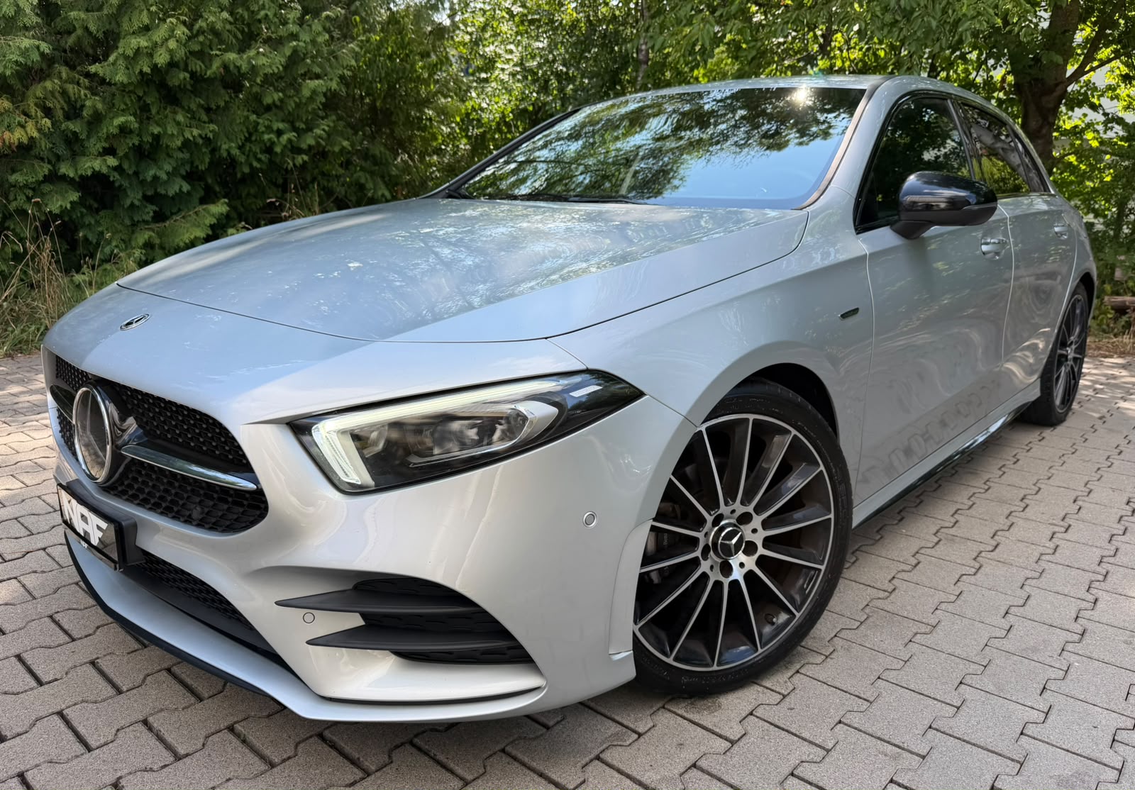 MERCEDES-BENZ A 200 AMG Line 7G-DCT Edition-image-0