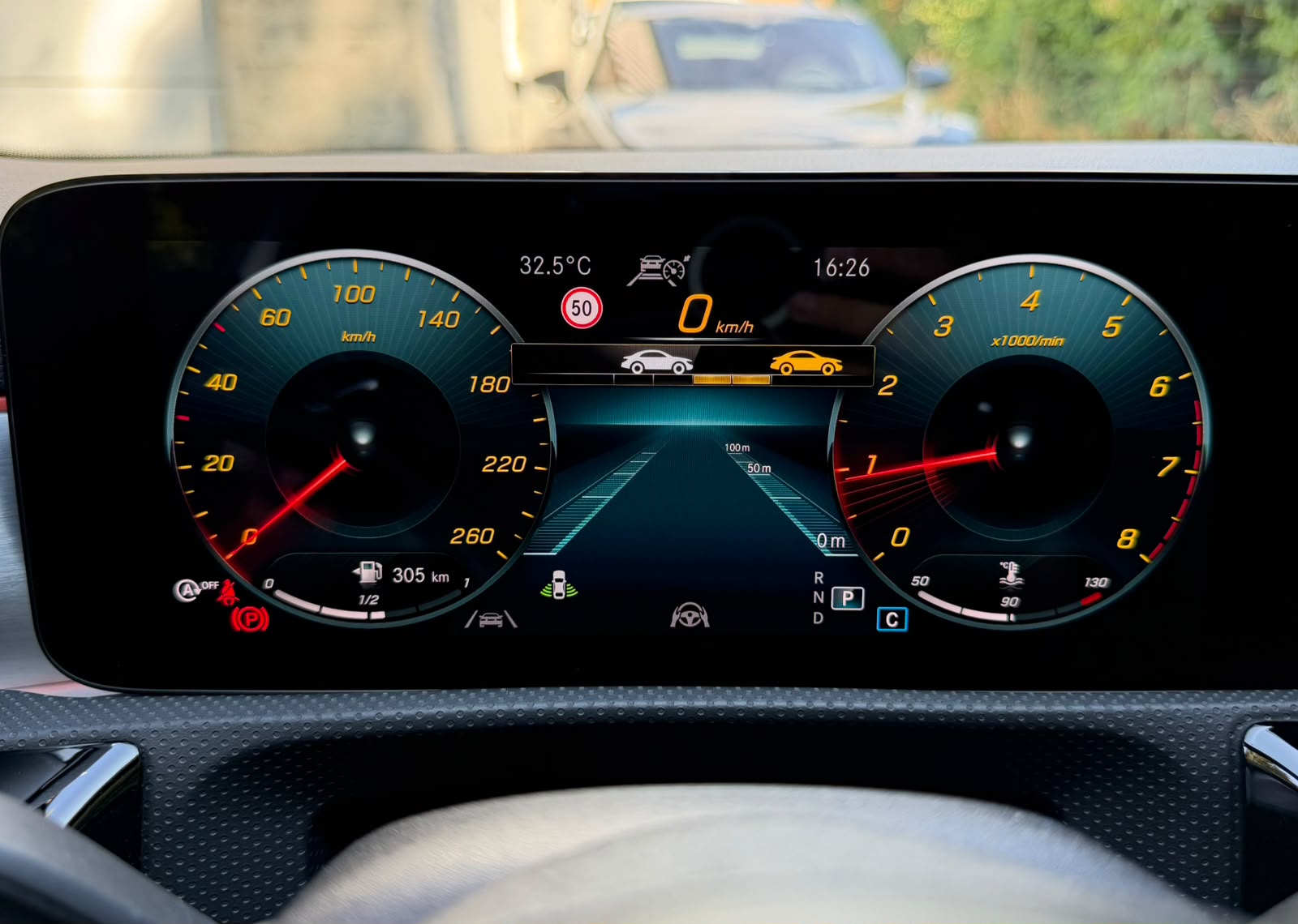 MERCEDES-BENZ A 200 AMG Line 7G-DCT Edition-image-25