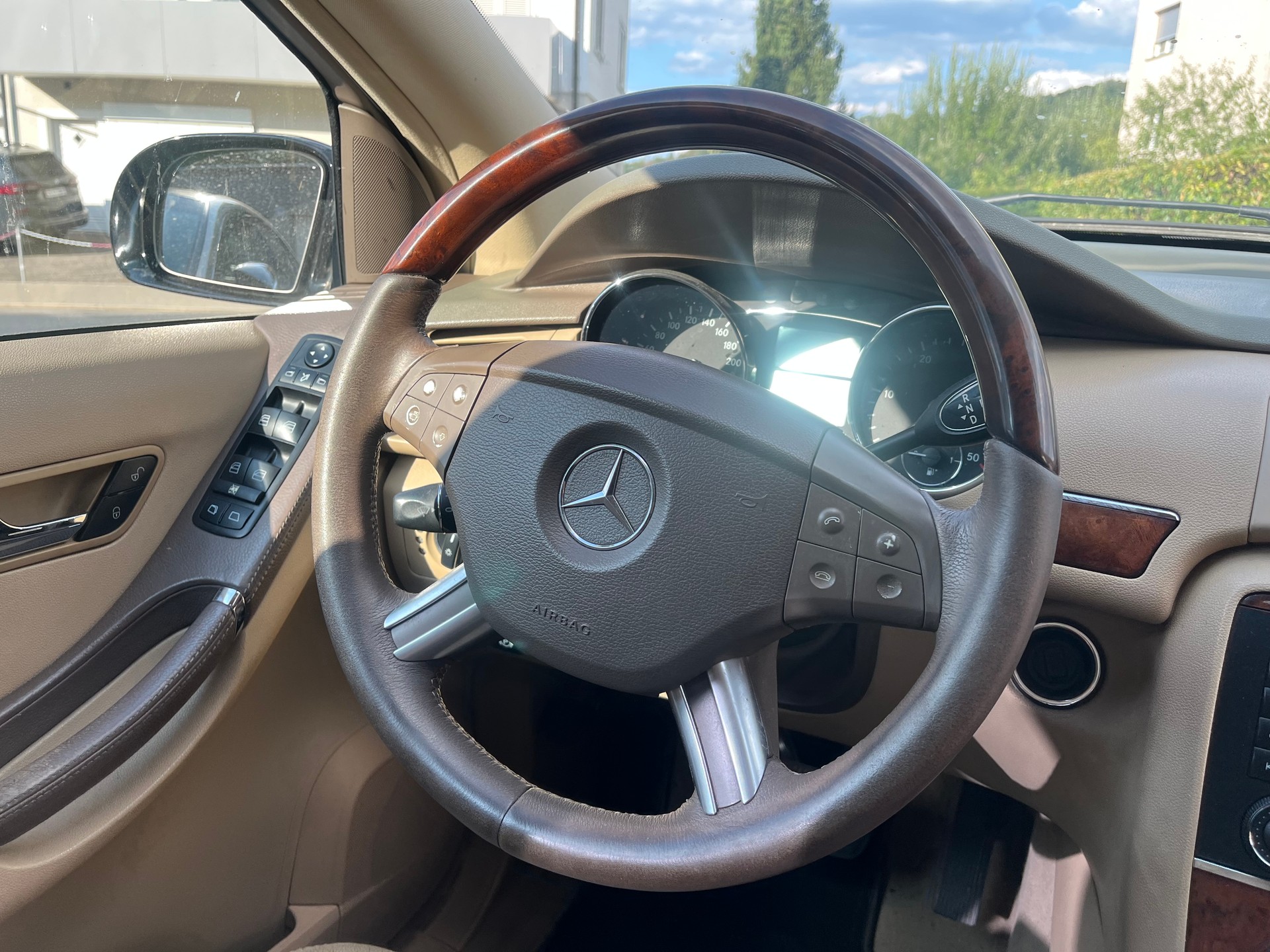 MERCEDES-BENZ R 320 CDI 4Matic 7G-Tronic-image-10