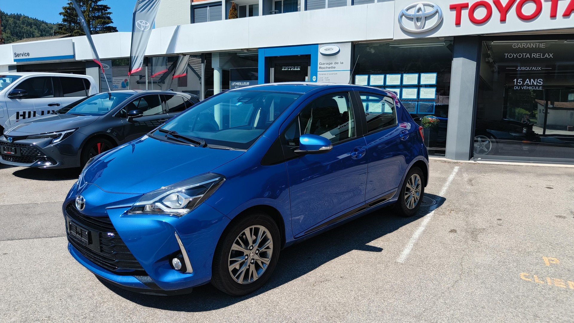 TOYOTA Yaris 1.5 Comfort-image-1