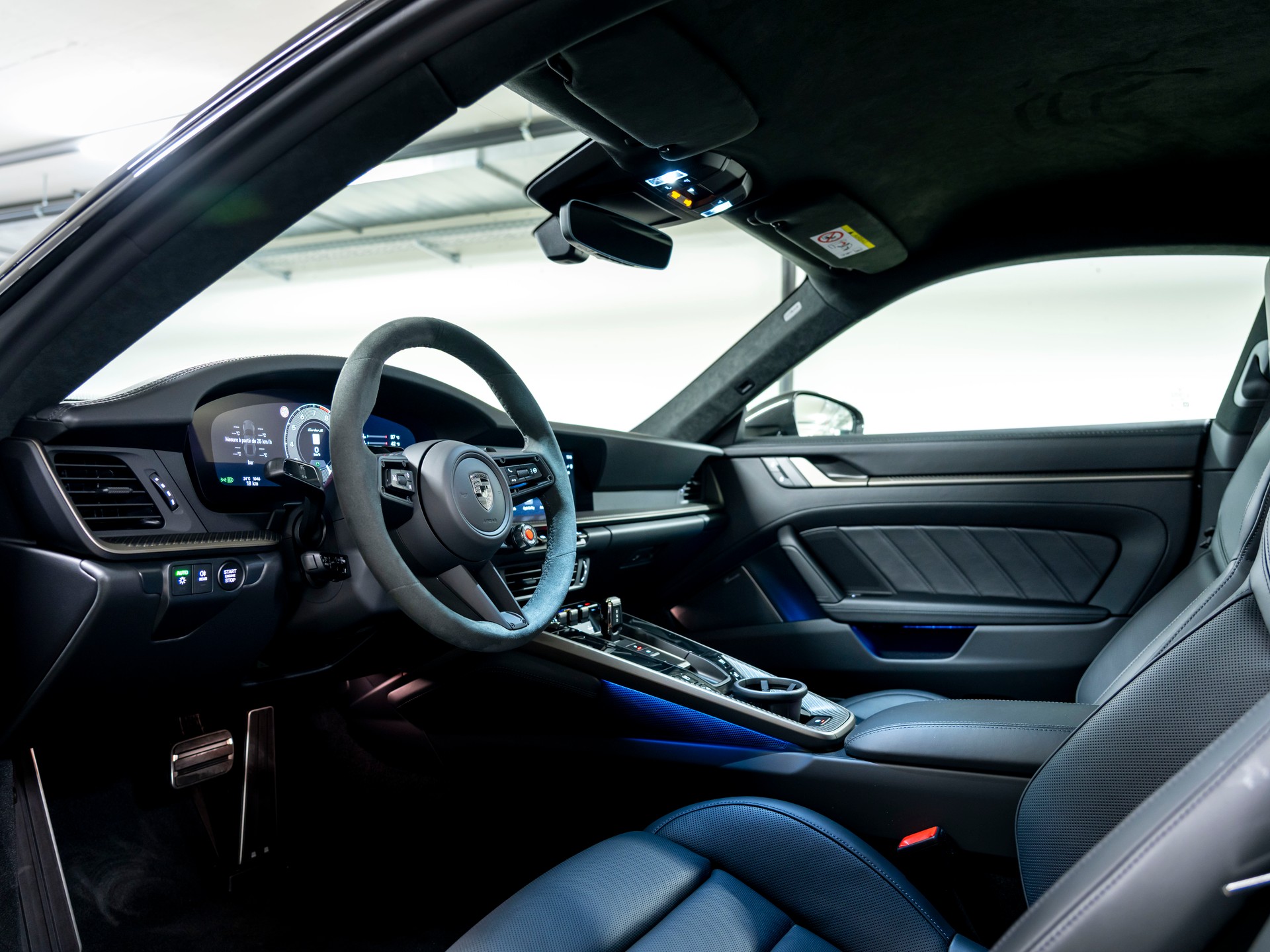 PORSCHE 911 Turbo S PDK-image-24