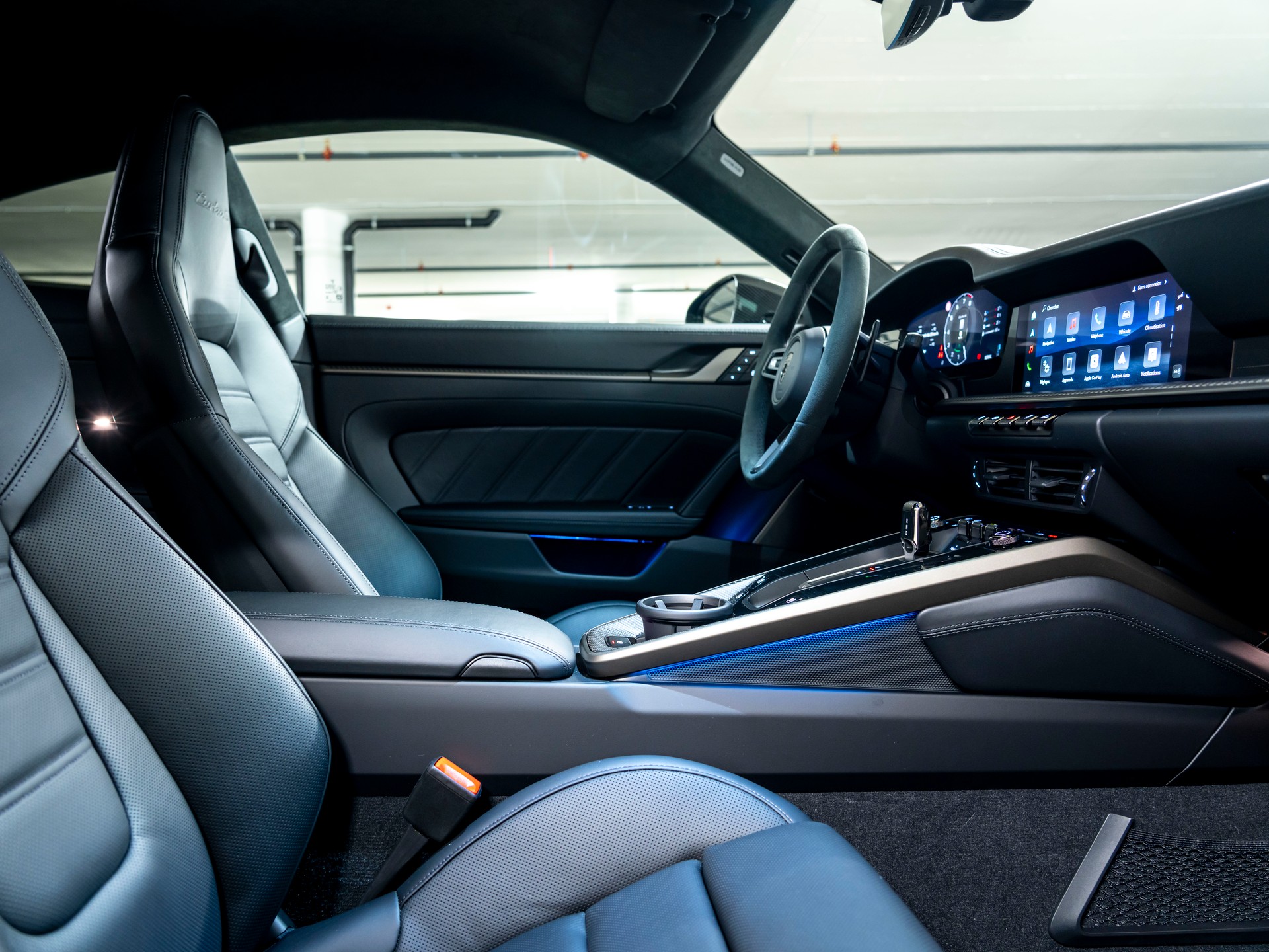 PORSCHE 911 Turbo S PDK-image-17