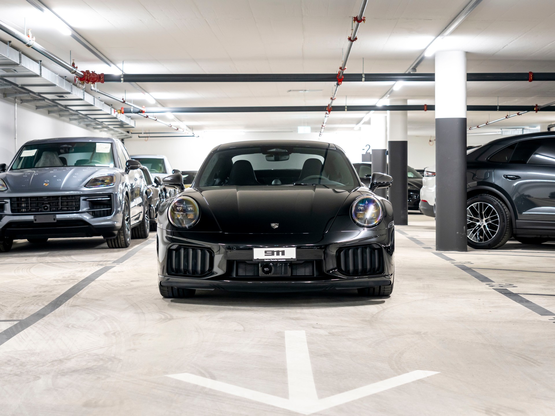 PORSCHE 911 Turbo S PDK-showroom-element-3