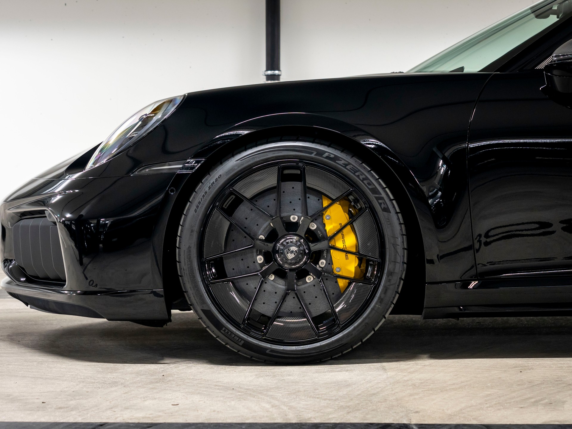 PORSCHE 911 Turbo S PDK-image-5