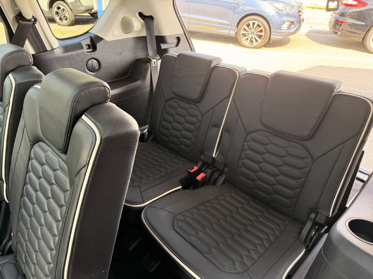 FORD S-Max 2.0 TDCi 190 Vignale-image-9