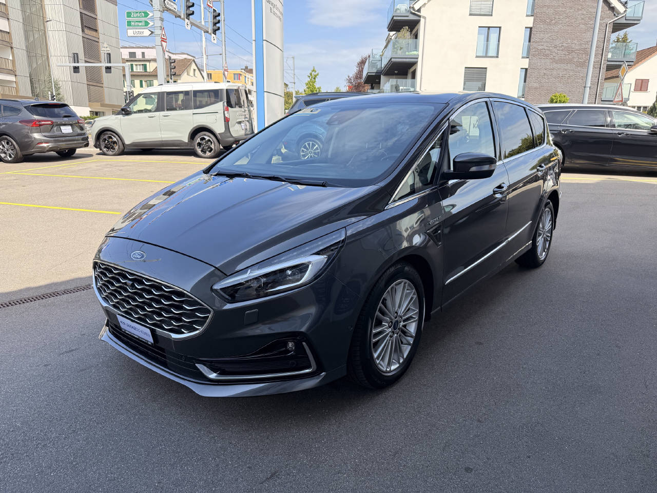 FORD S-Max 2.0 TDCi 190 Vignale-image-2