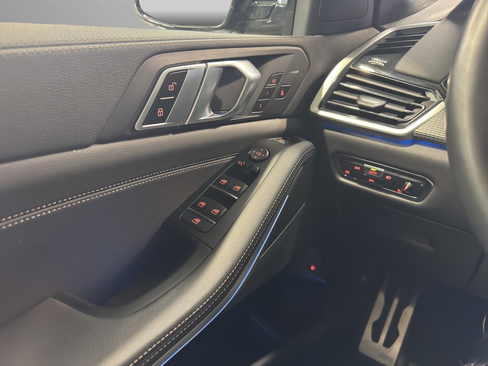 BMW X5 45e xDrive SAG-image-8