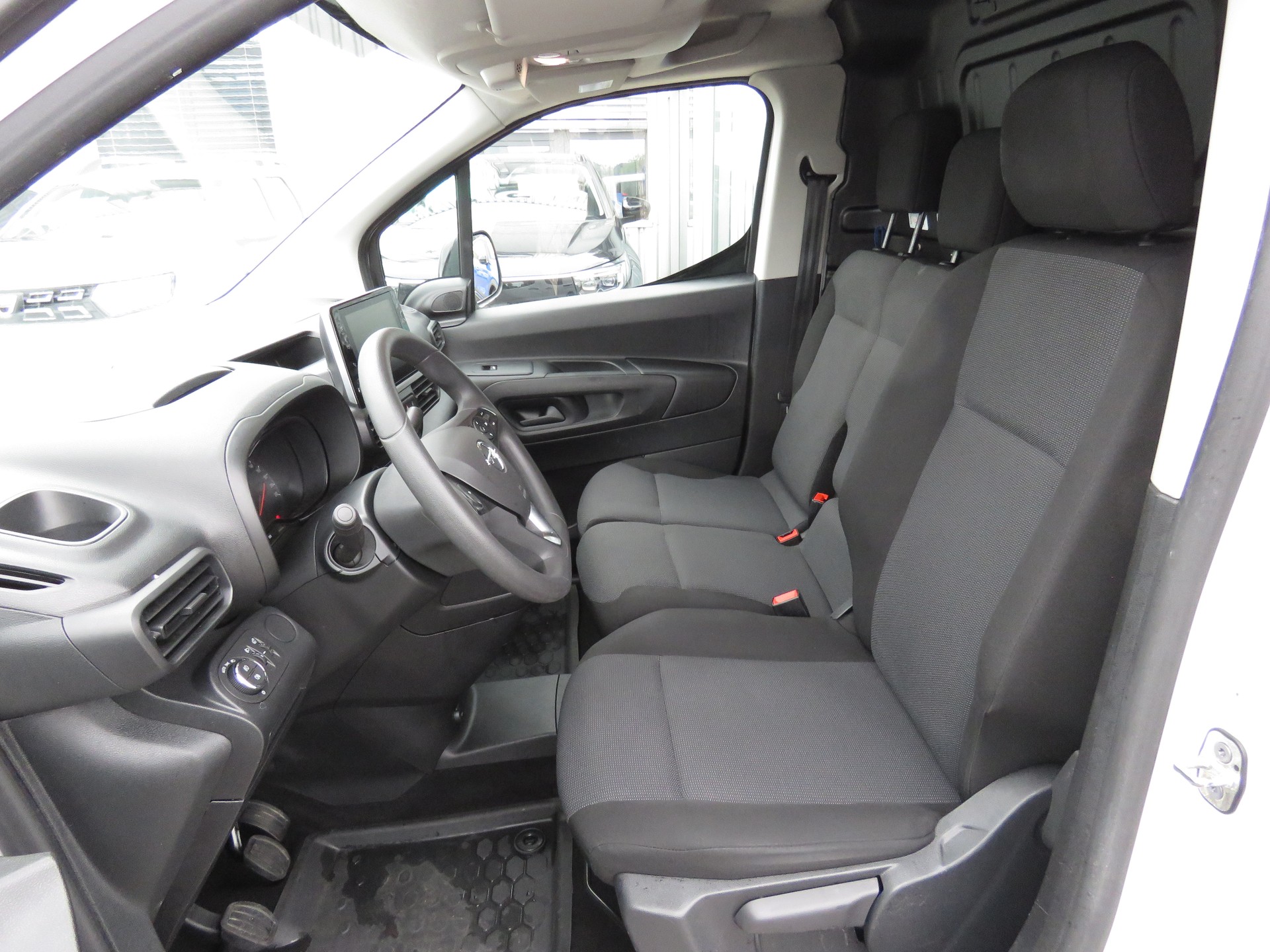 OPEL Combo 1.2 Cargo XL Enjoy s/s Erhöhte Nutzlast-image-7
