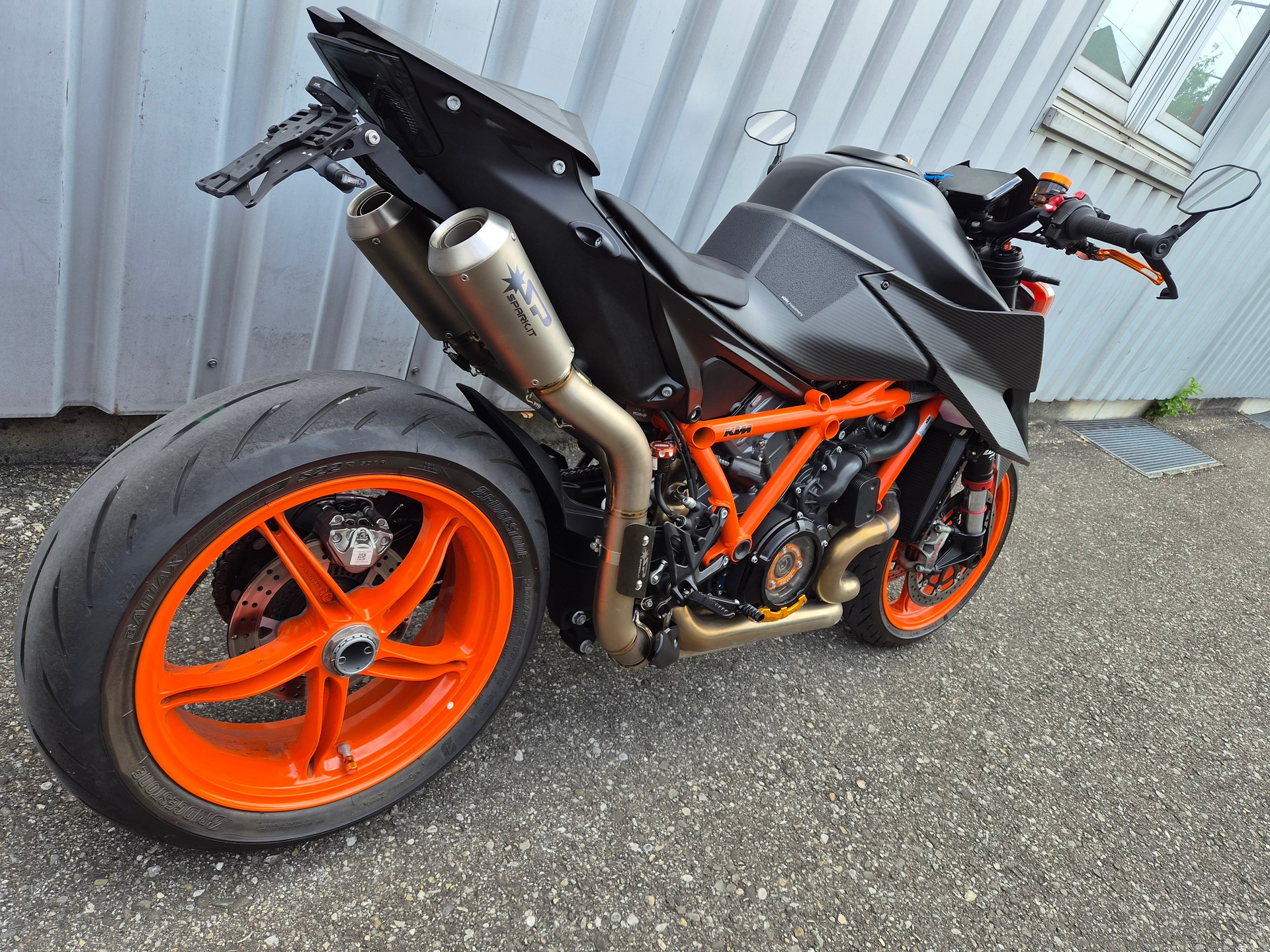 KTM 1290 Super Duke-image-4