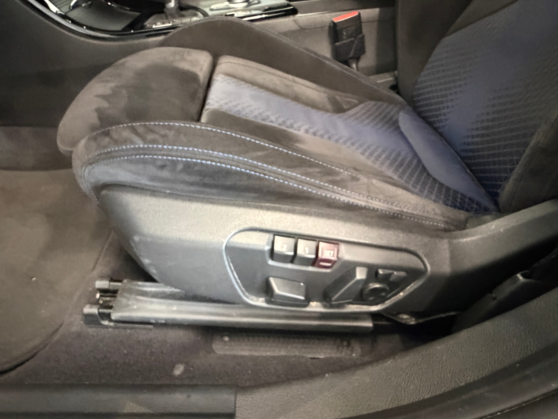 BMW X2 xDrive 20d M Sport X Steptronic-image-8