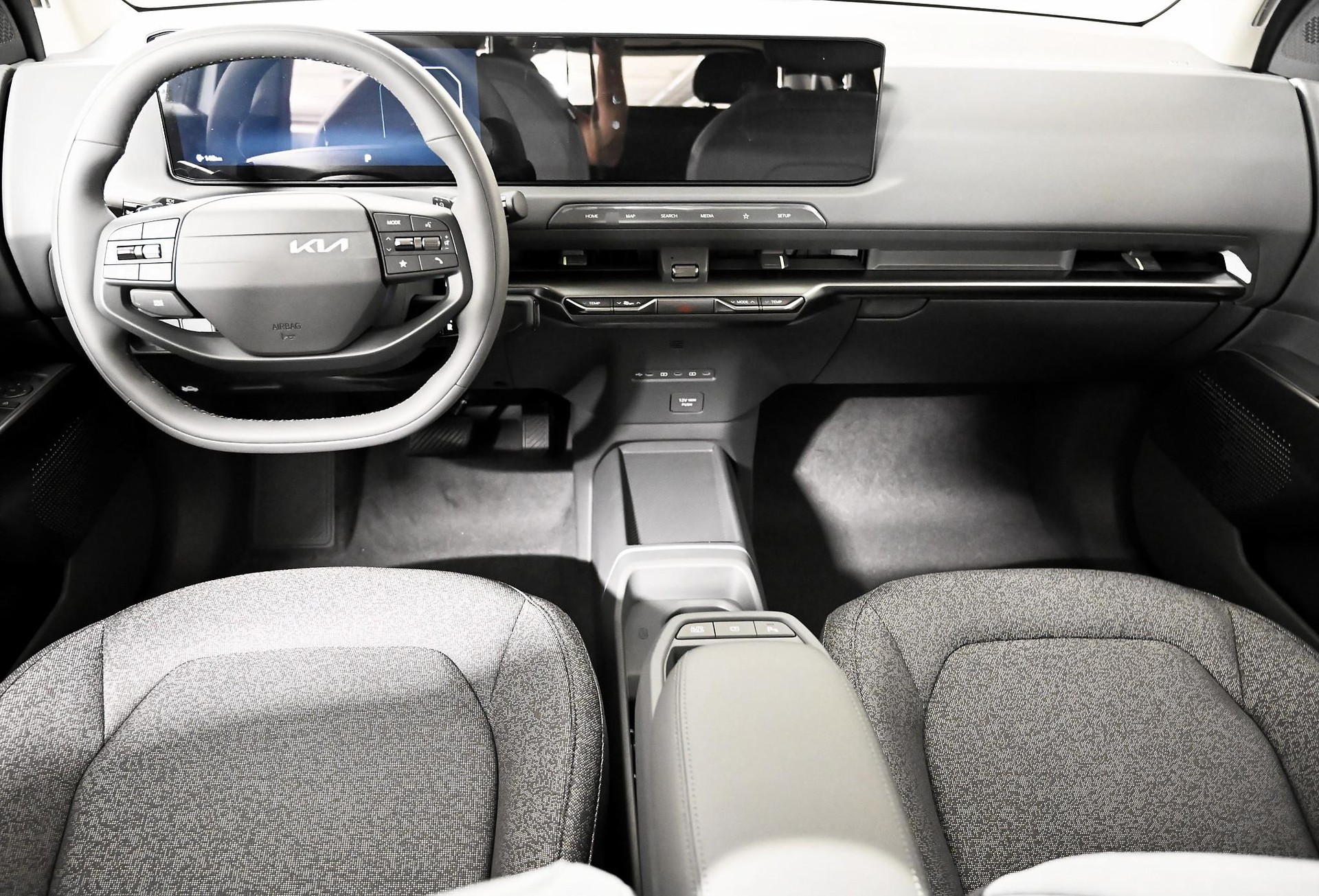 KIA EV2 61 kWh Air 4P-image-8