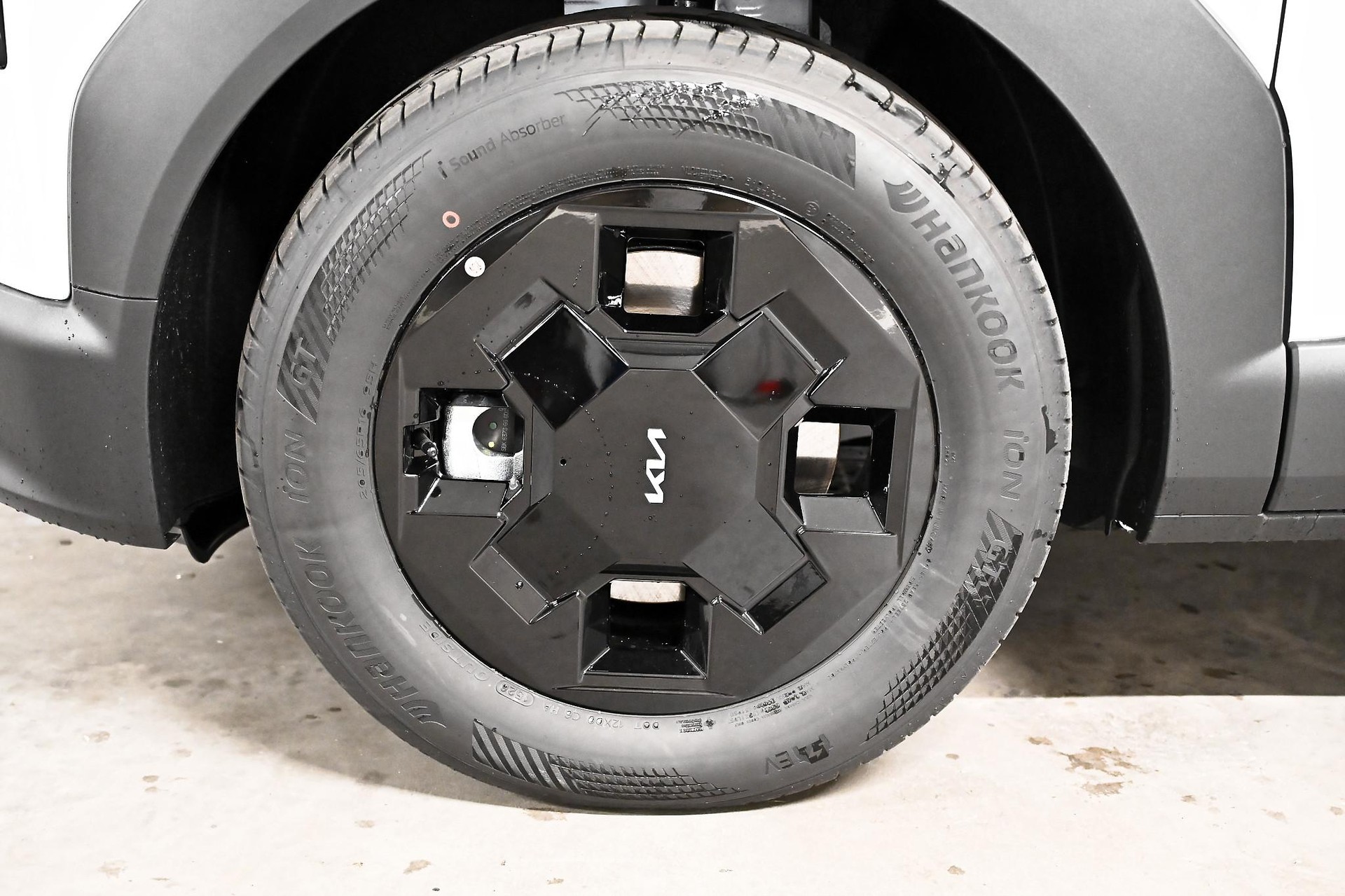 KIA EV2 61 kWh Air 4P-image-13