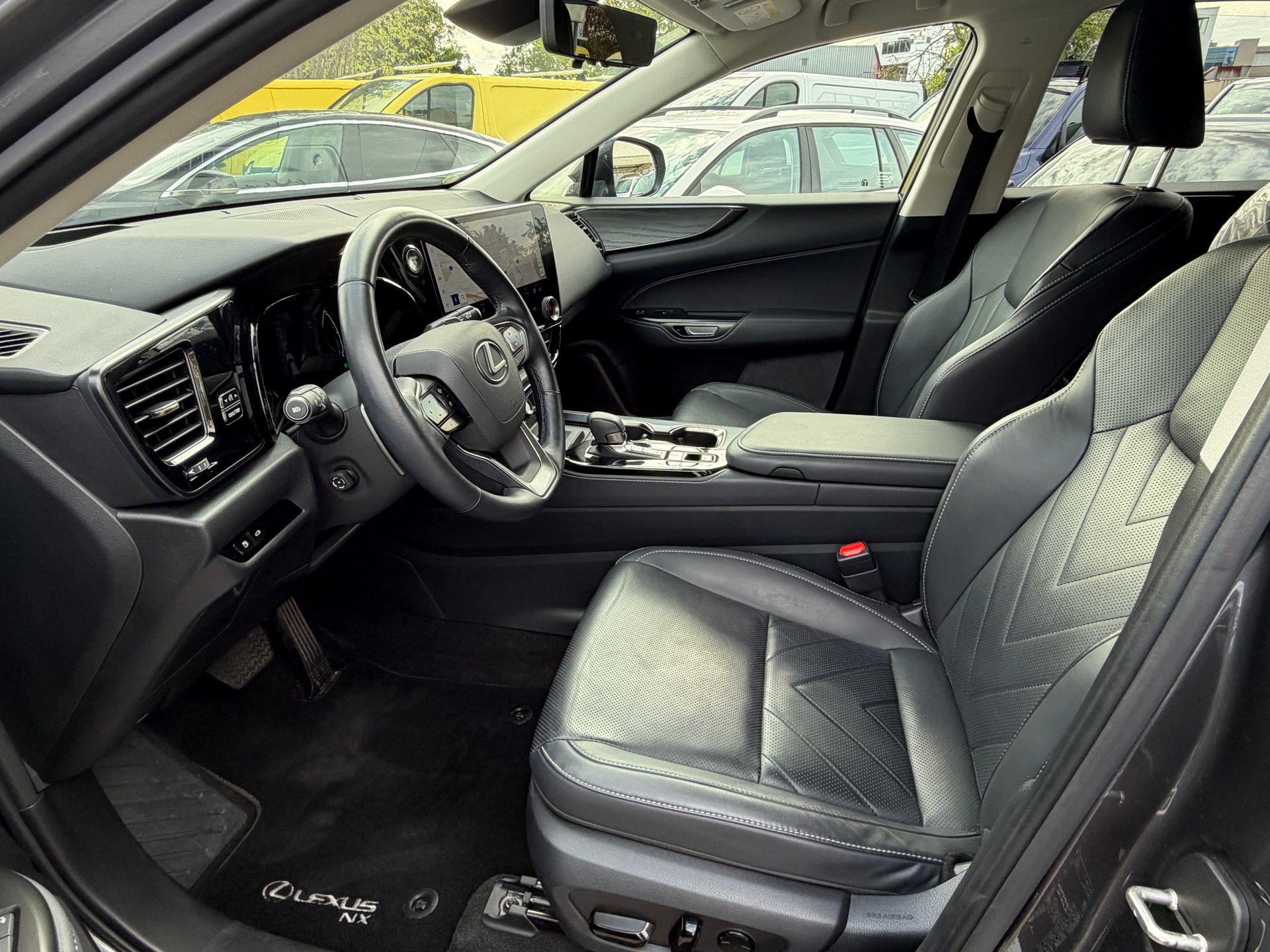 LEXUS NX 350h E-FOUR Excellence-image-13