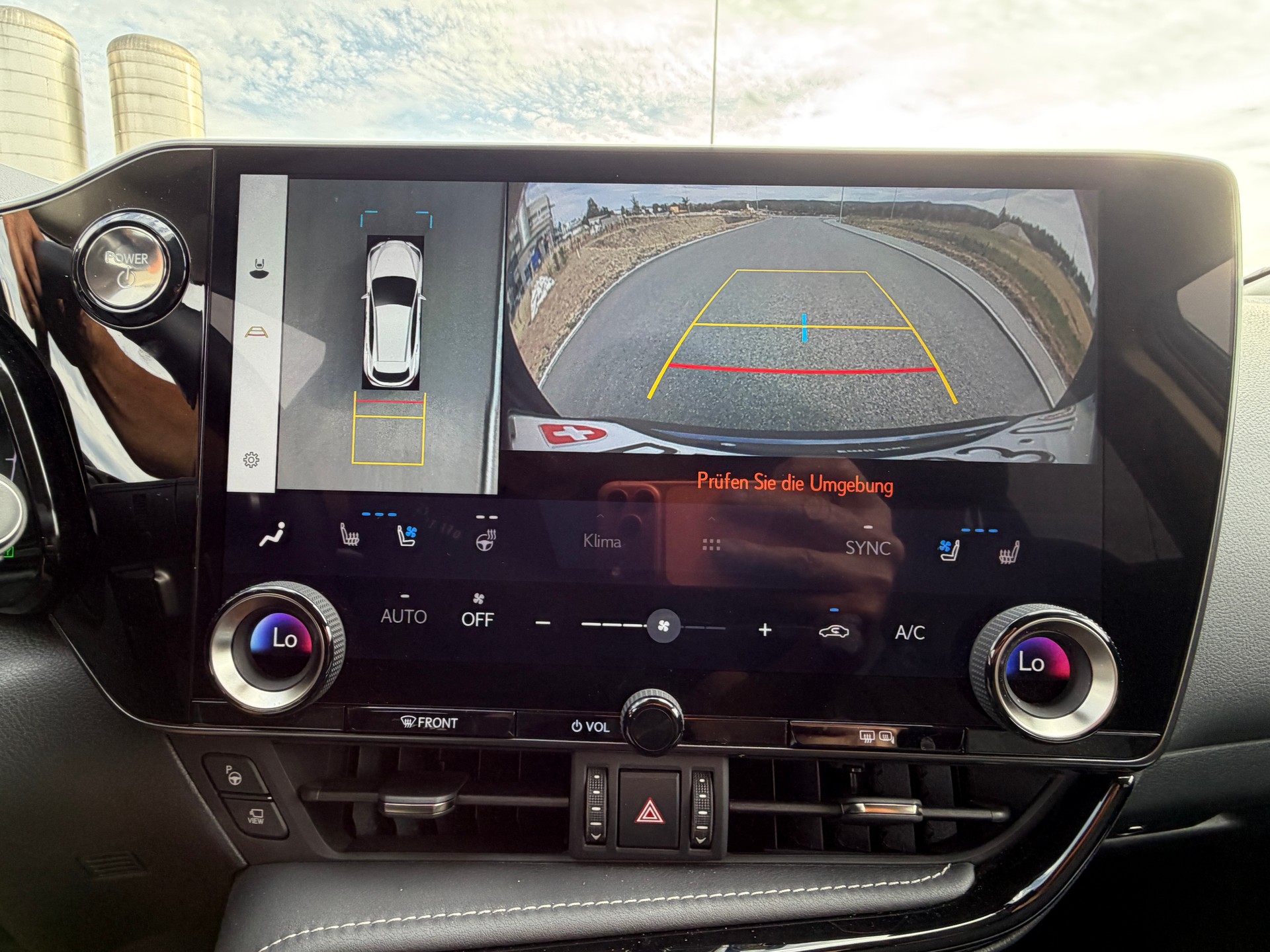 LEXUS NX 350h E-FOUR Excellence-showroom-element-2