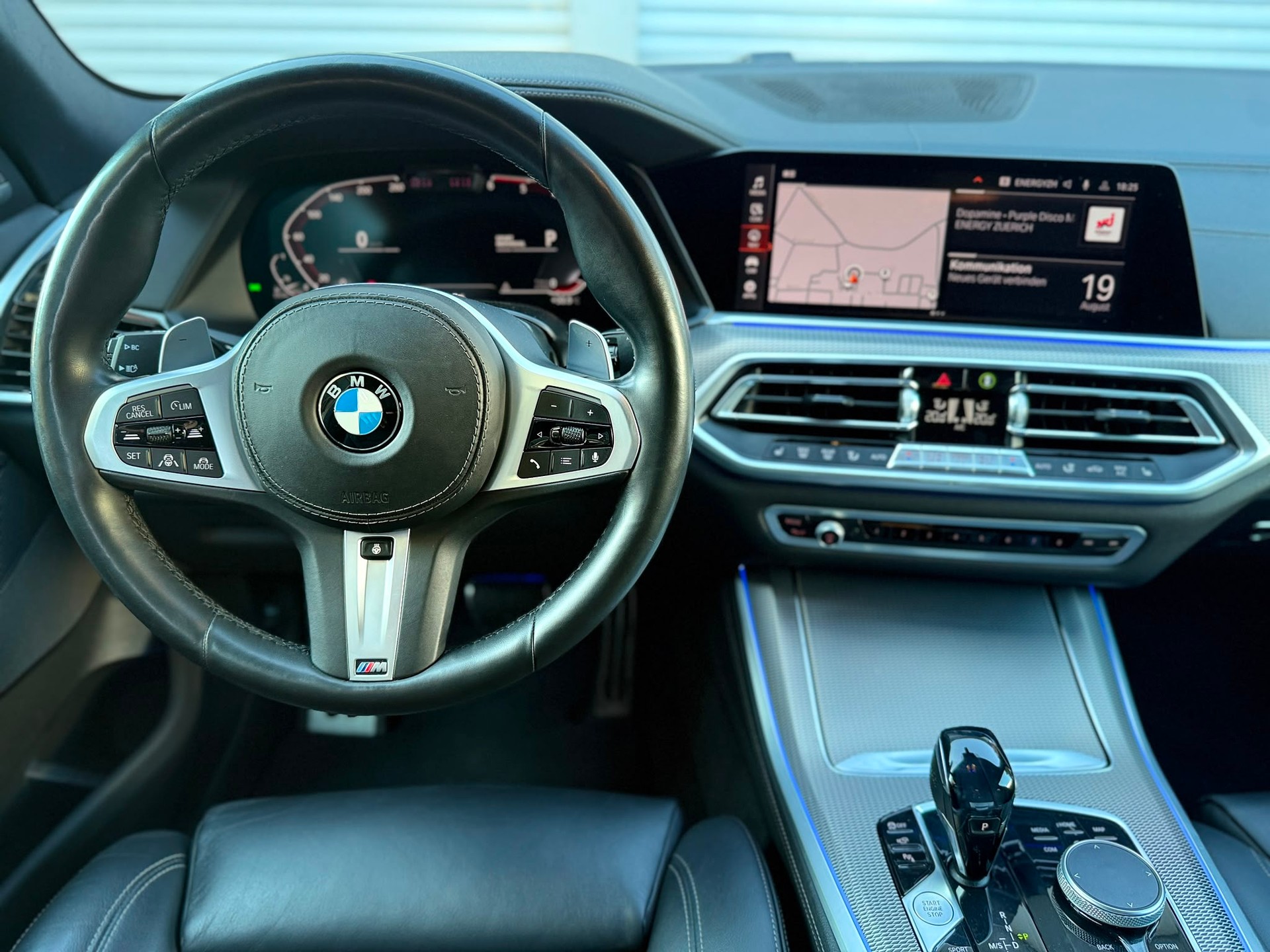 BMW X5 30d xDrive SAG-image-13