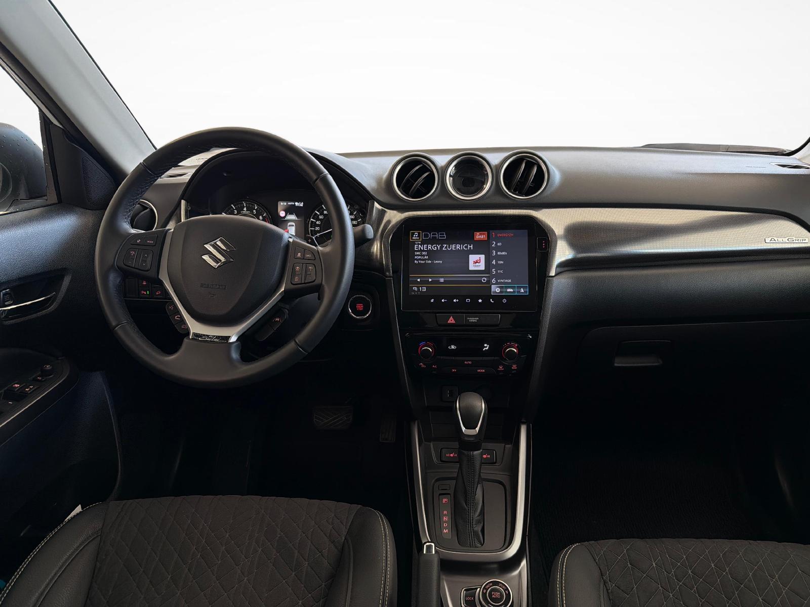 SUZUKI Vitara 1.5 Piz Sulai Top Hybrid 4x4-image-8