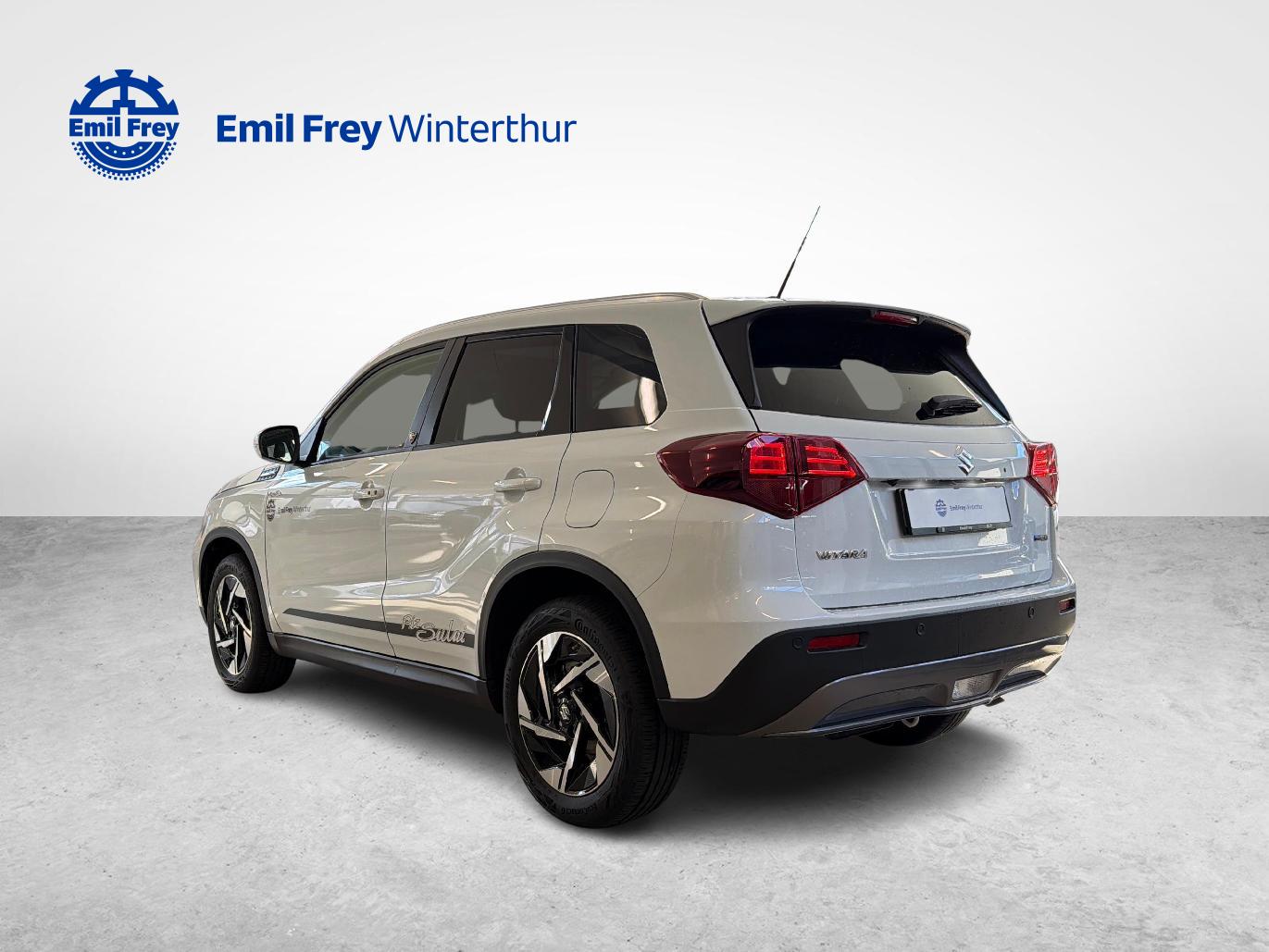SUZUKI Vitara 1.5 Piz Sulai Top Hybrid 4x4-image-2