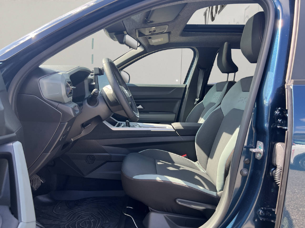 DACIA Bigster 1.8 Hybrid Extreme-image-9