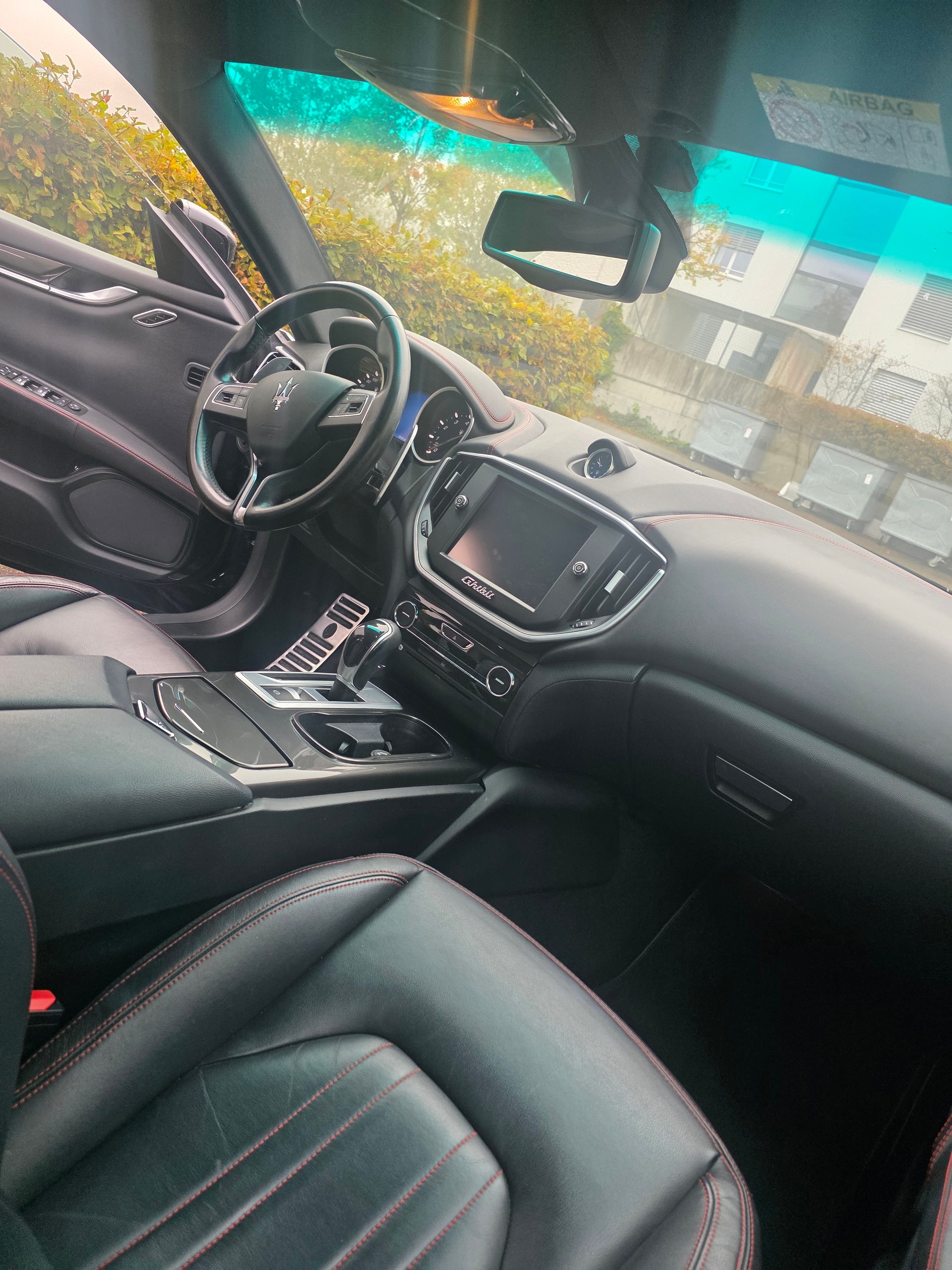 MASERATI Ghibli 3.0 V6 Automatica-image-13