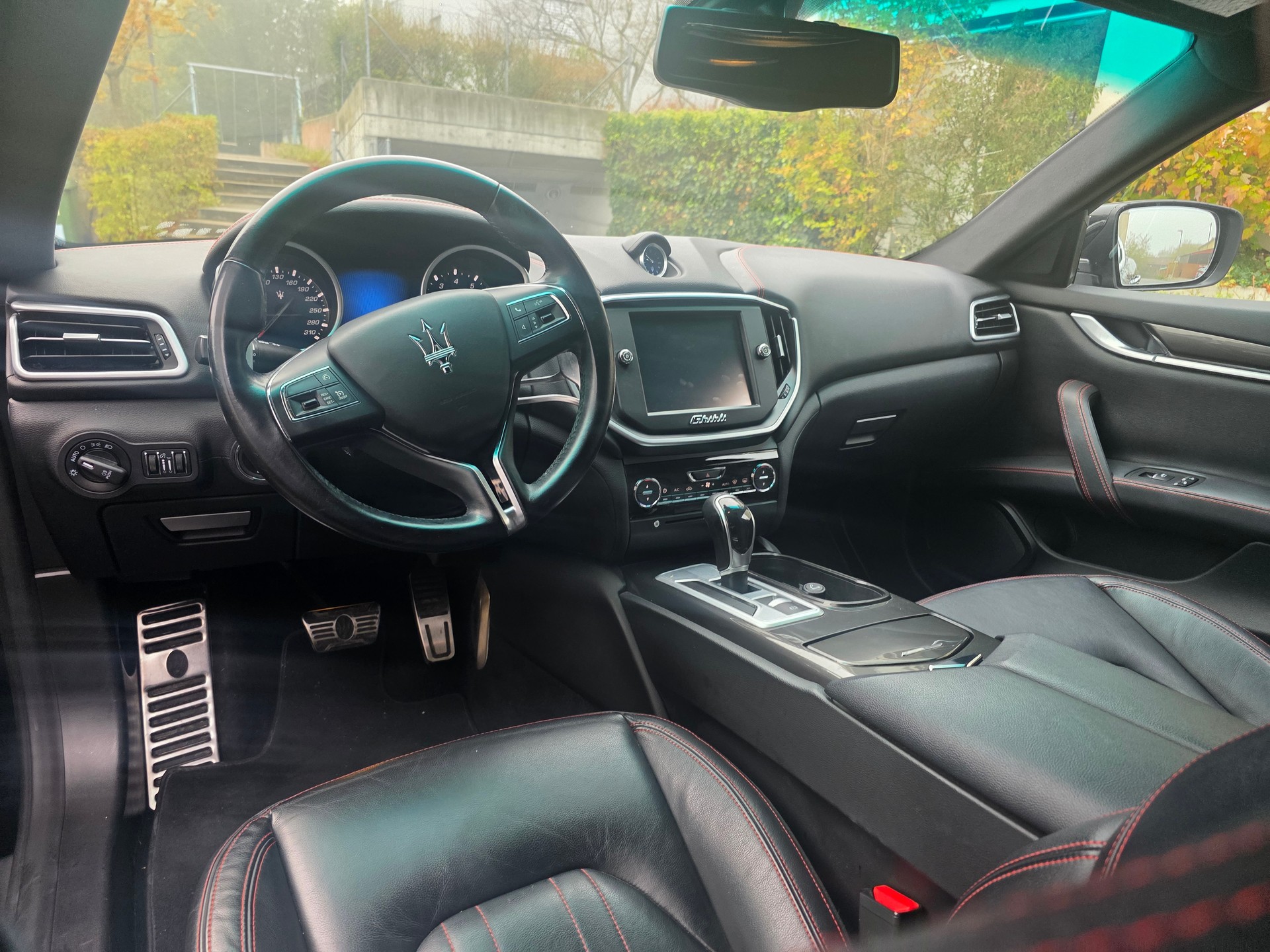 MASERATI Ghibli 3.0 V6 Automatica-image-9