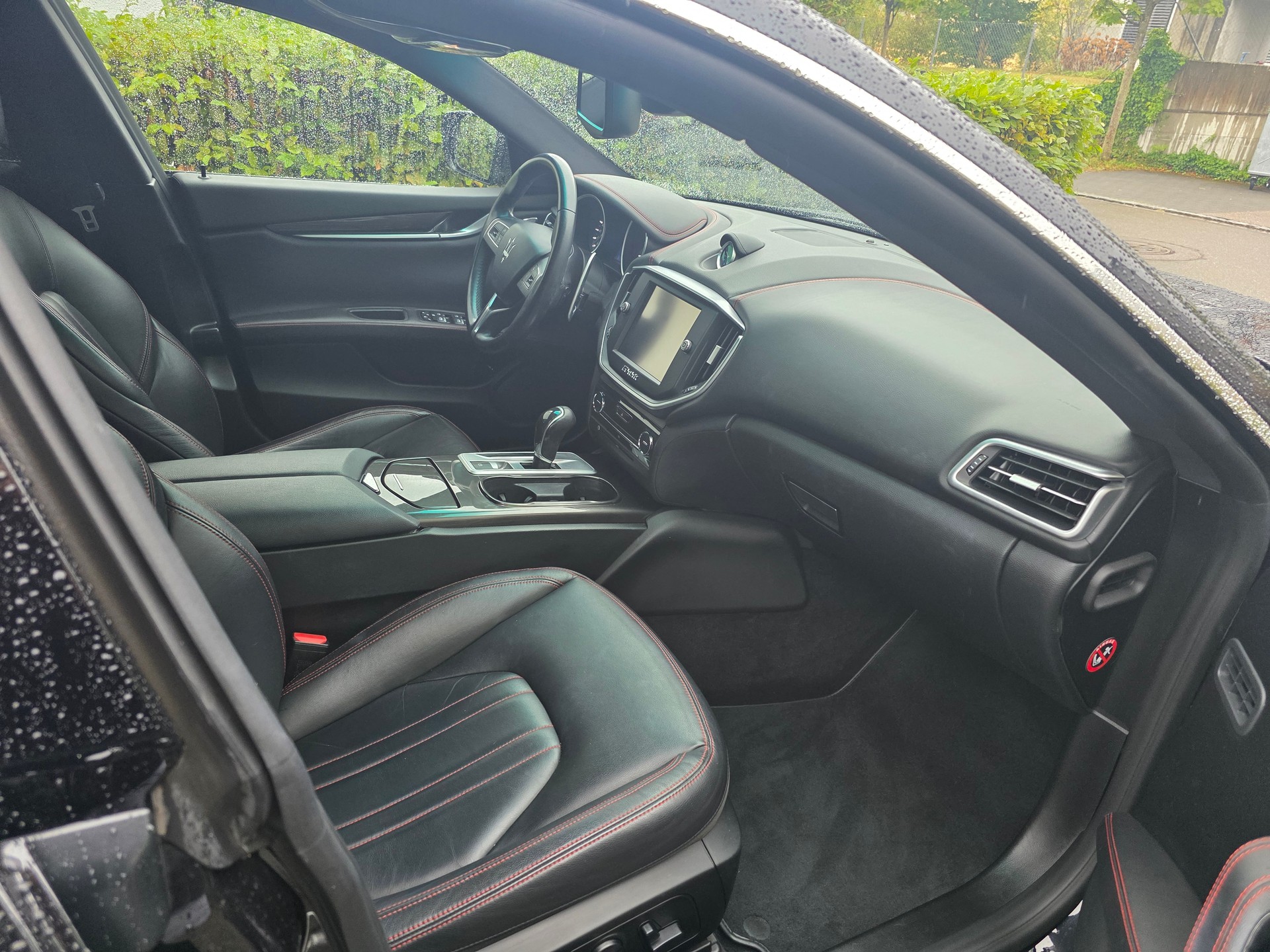 MASERATI Ghibli 3.0 V6 Automatica-image-12
