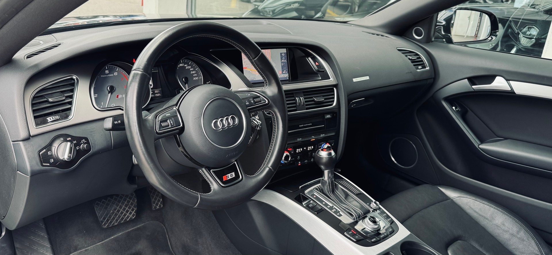 AUDI S5 Coupé 3.0 TFSI quattro S-tronic Facelift-image-6