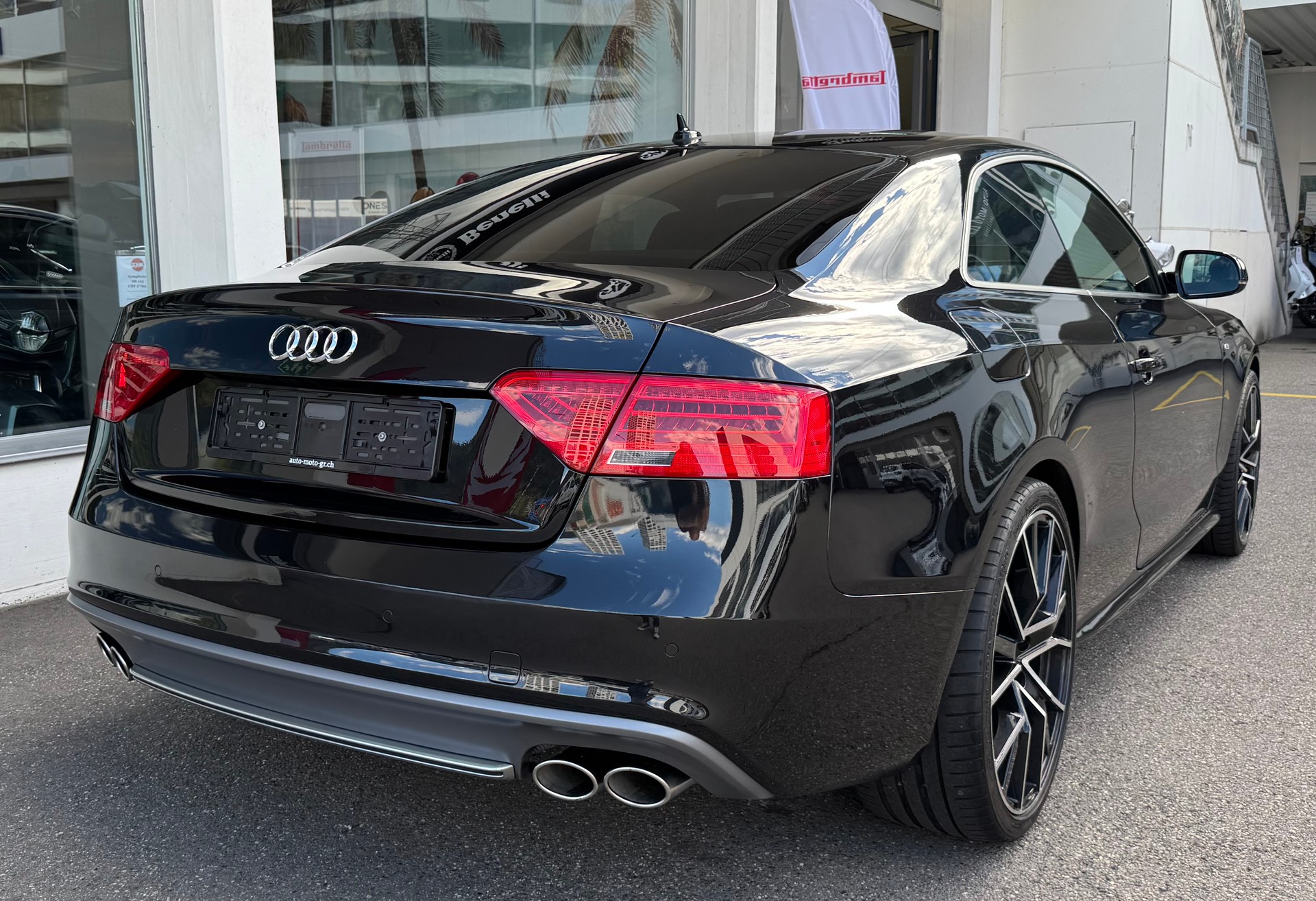 AUDI S5 Coupé 3.0 TFSI quattro S-tronic Facelift-image-4