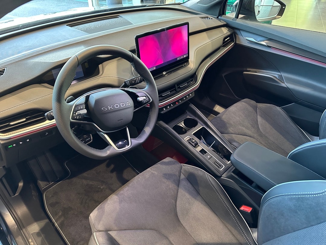 SKODA Elroq 85 Sportline-image-10