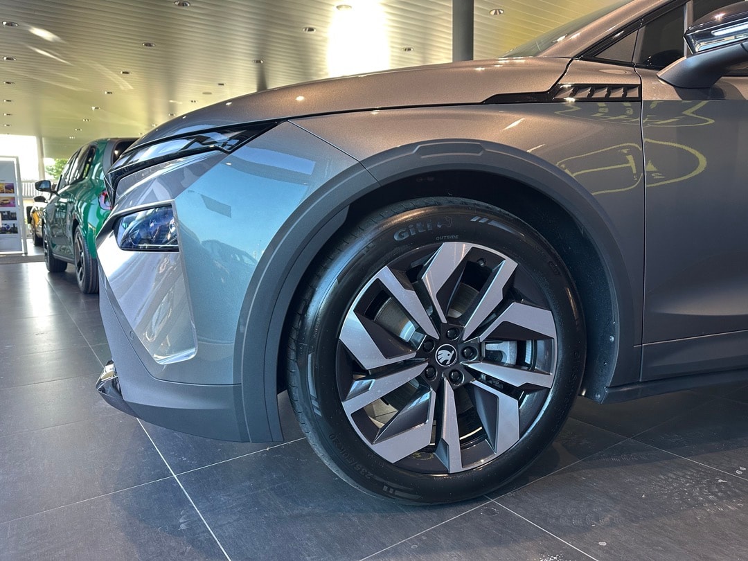 SKODA Elroq 85 Sportline-image-2