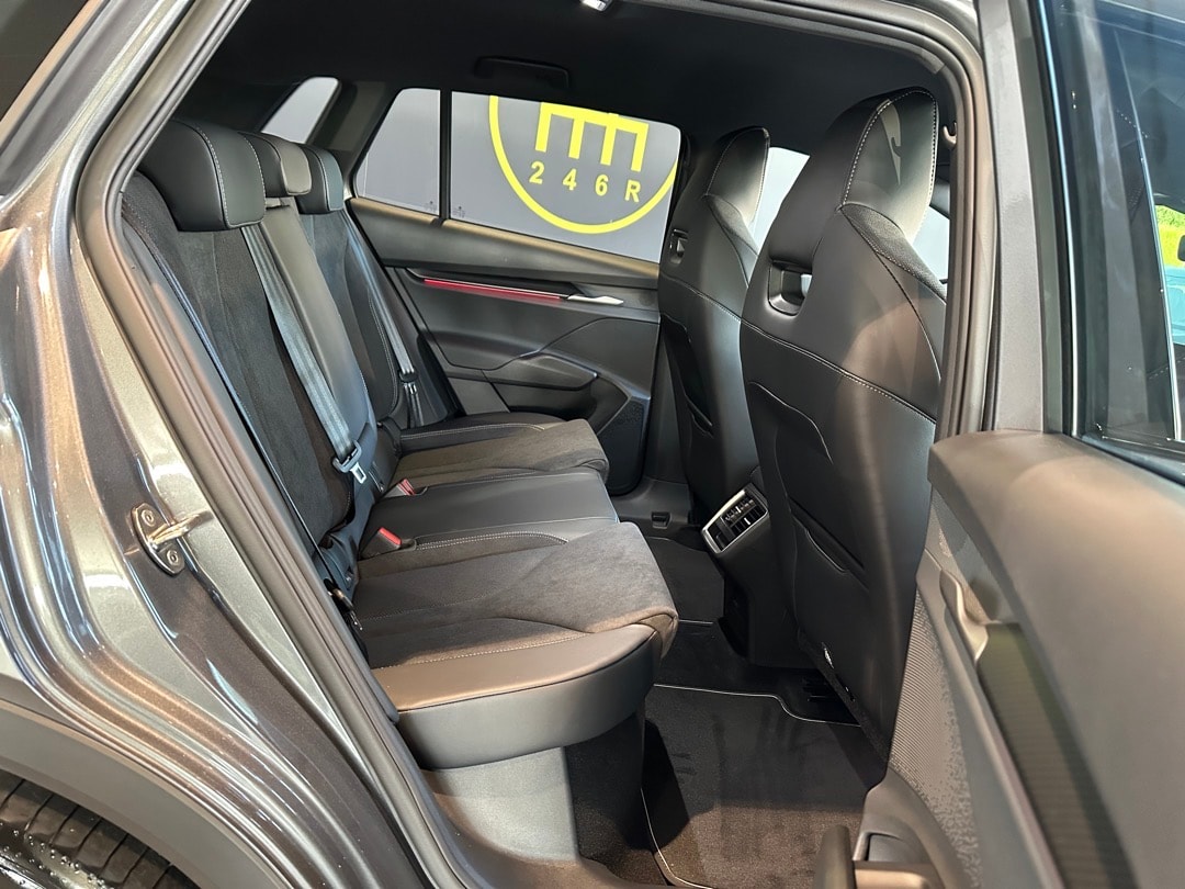 SKODA Elroq 85 Sportline-image-20