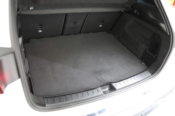 MERCEDES-BENZ EQA 250 AMG Line AMG Line-image-11