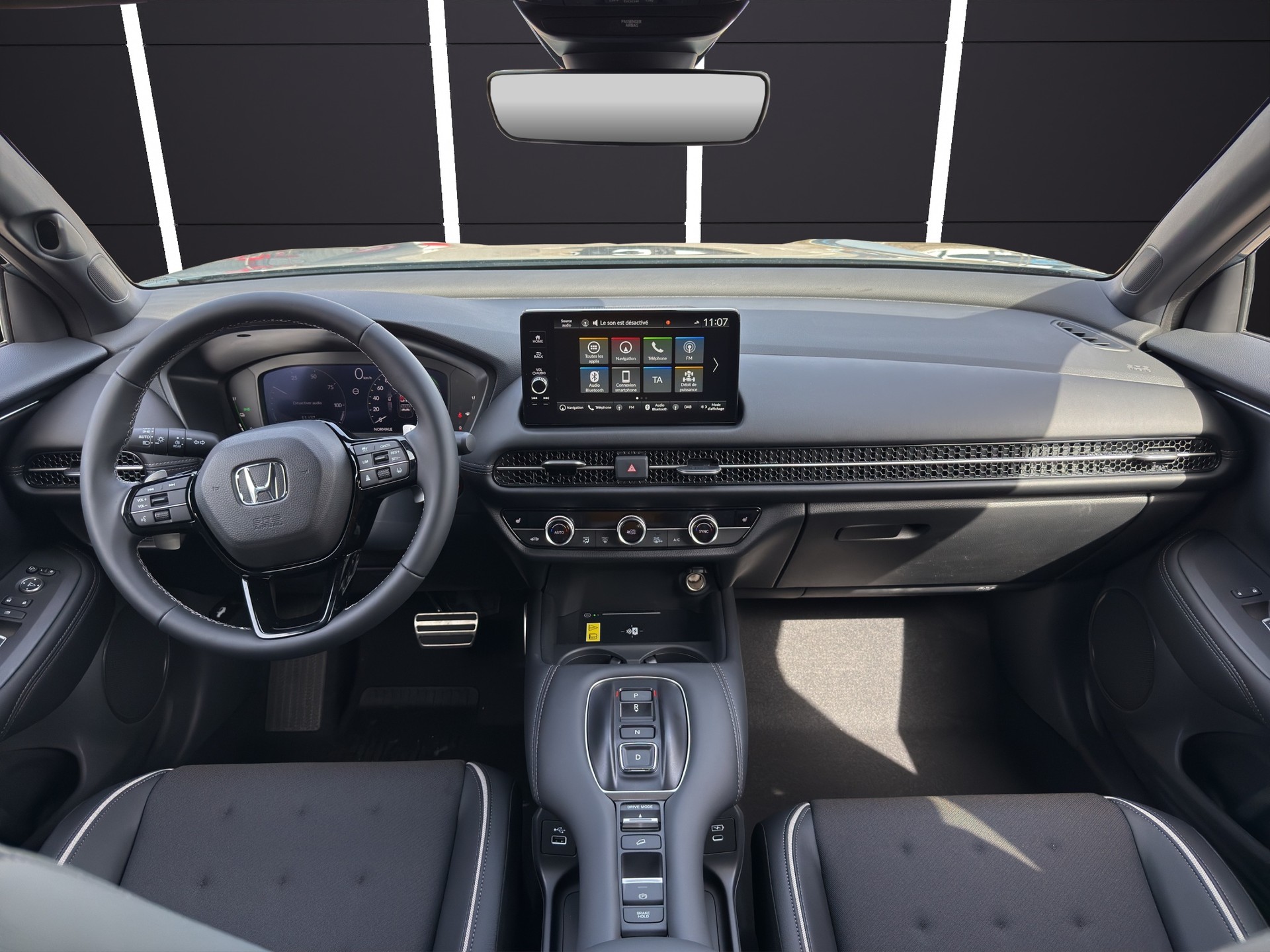 HONDA ZR-V 2.0i MMD Hybrid Sport Automatic-image-8