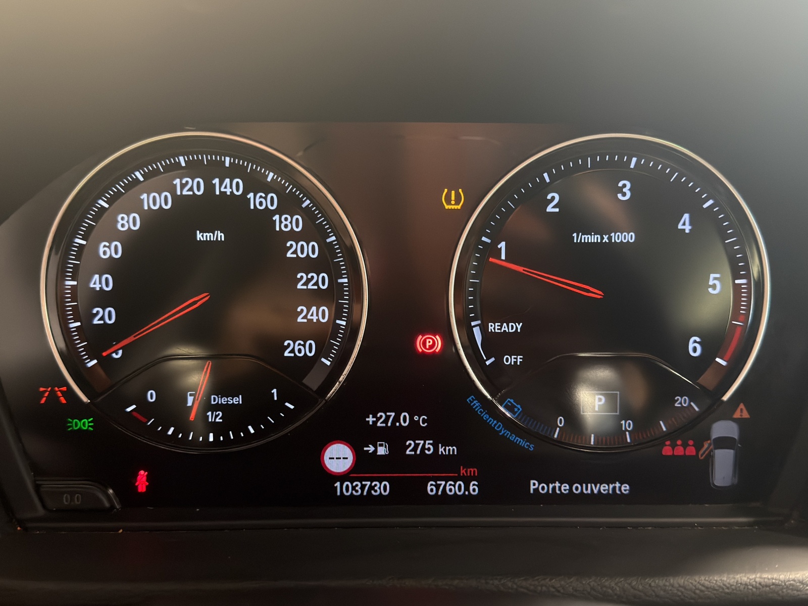 BMW X1 xDrive 20d xLine-image-11