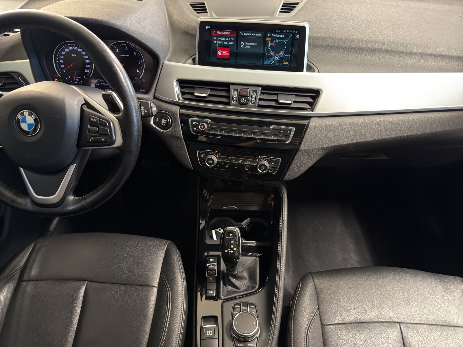 BMW X1 xDrive 20d xLine-image-9