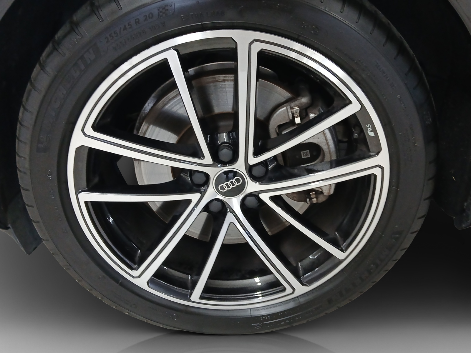 AUDI Q5 TDI quattro 150 kW S-tronic-image-13