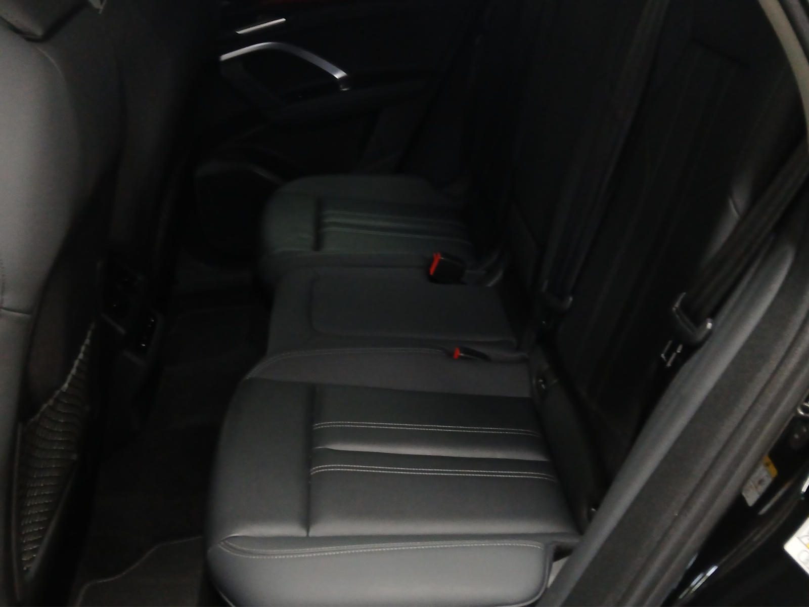 AUDI Q5 TDI quattro 150 kW S-tronic-image-11