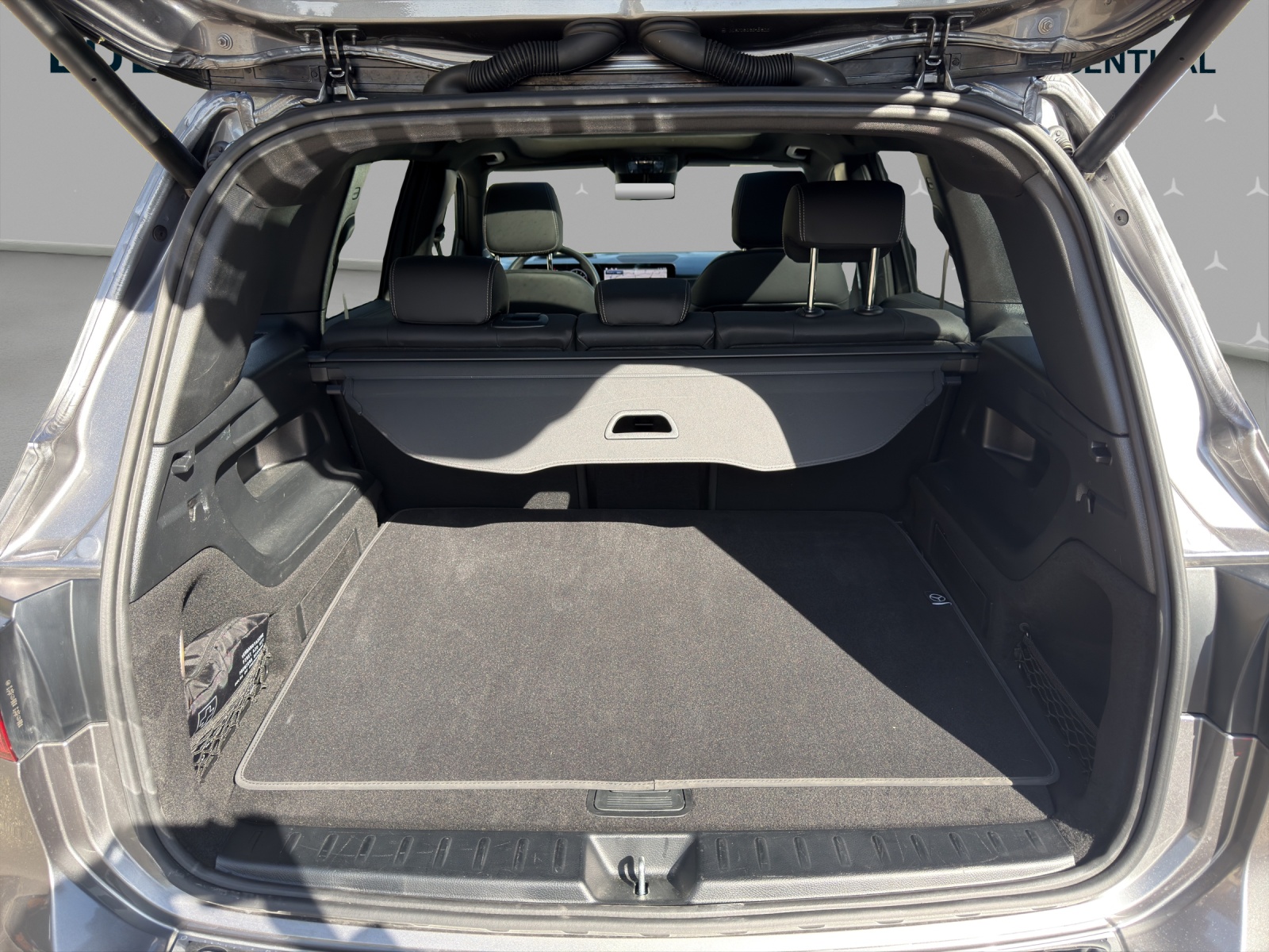 MERCEDES-BENZ GLB 220 4Matic 8G-Tronic-image-14