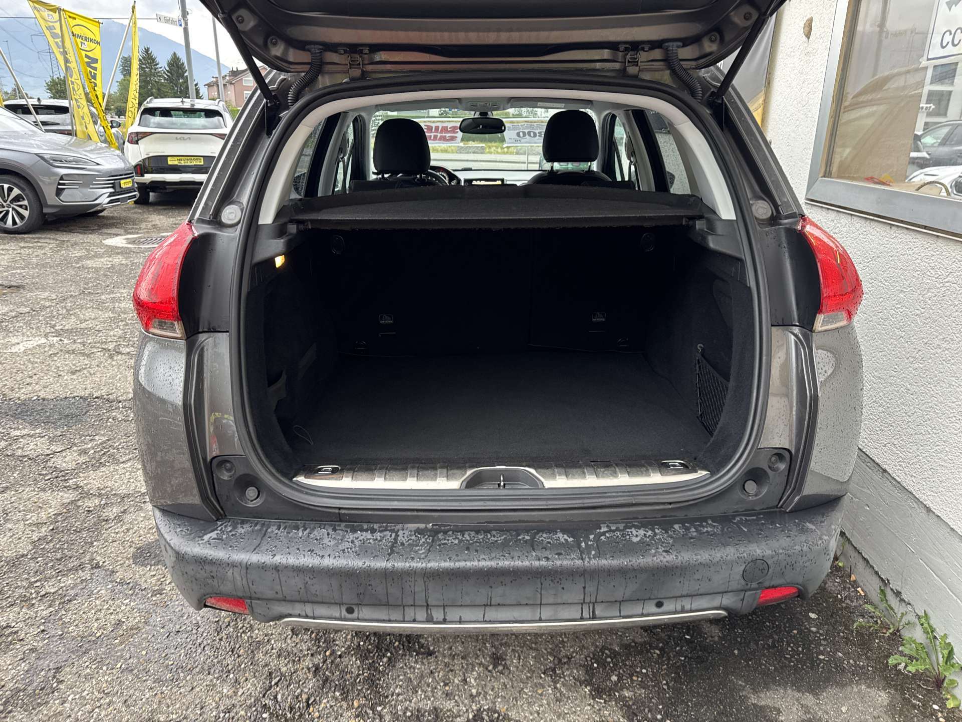 PEUGEOT 2008 1.6 BlueHDi Allure Top-Preis-image-8