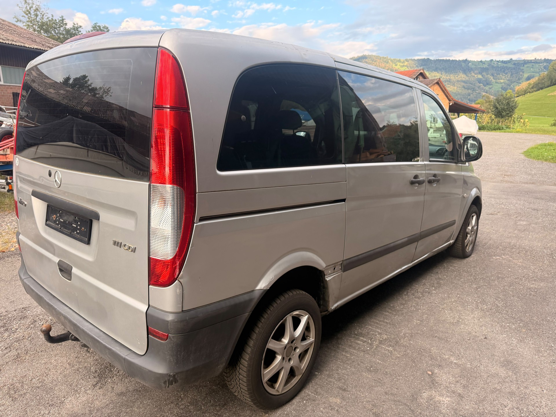 MERCEDES-BENZ Vito 111 CDI-image-4