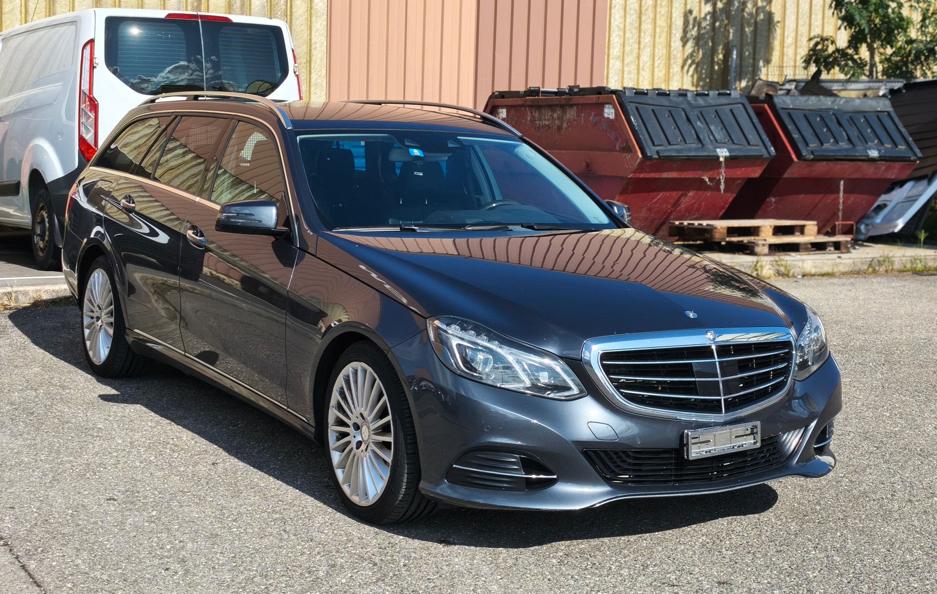 MERCEDES-BENZ E 350 BlueTEC Avantgarde 4Matic 7G-Tronic-image-0