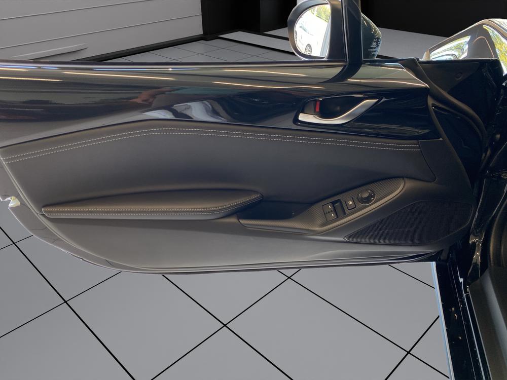 MAZDA MX-5 Skyactiv-G 136 Homura-image-14
