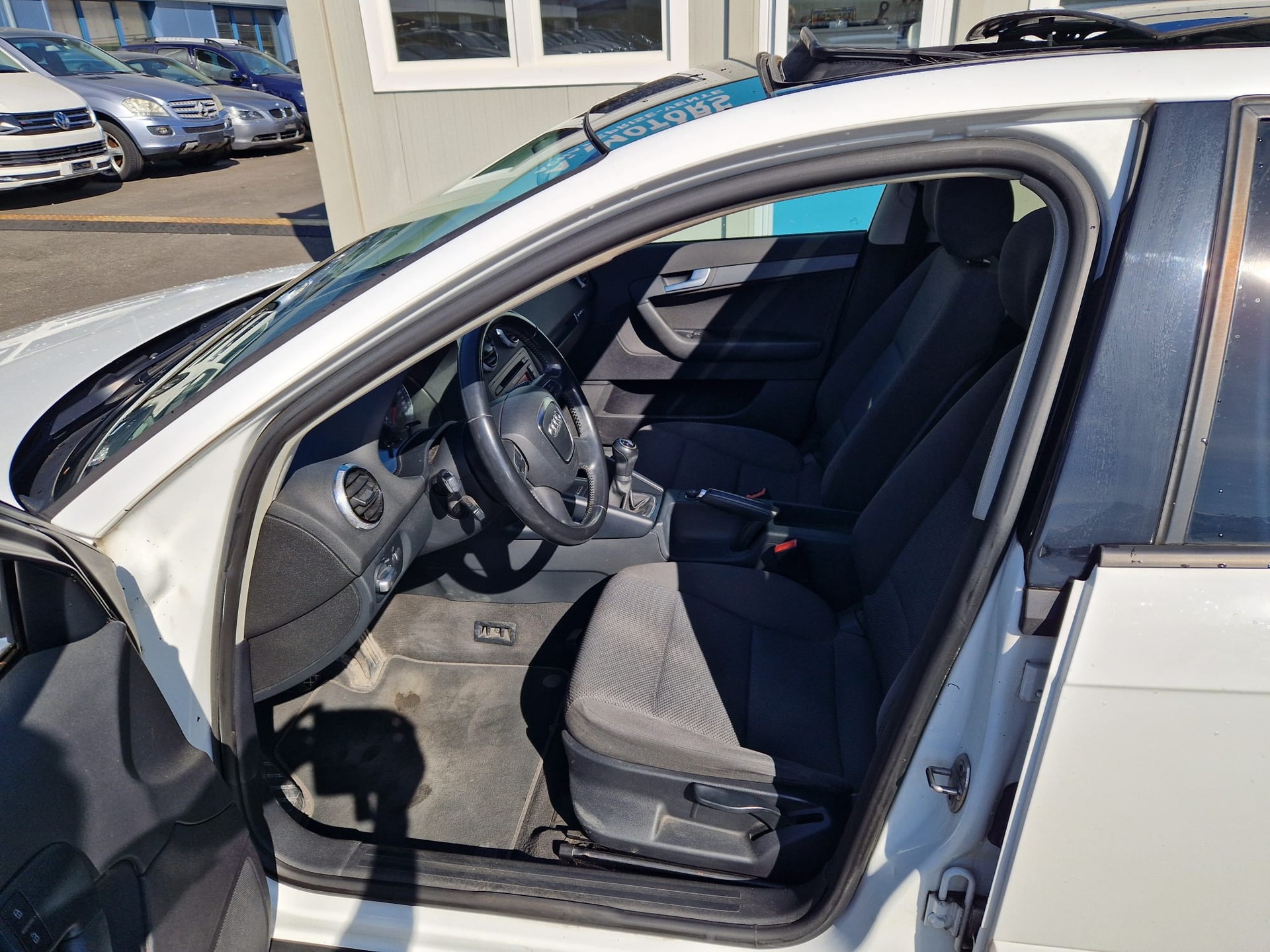AUDI A3 Sportback 2.0 TDI Ambition quattro-image-7