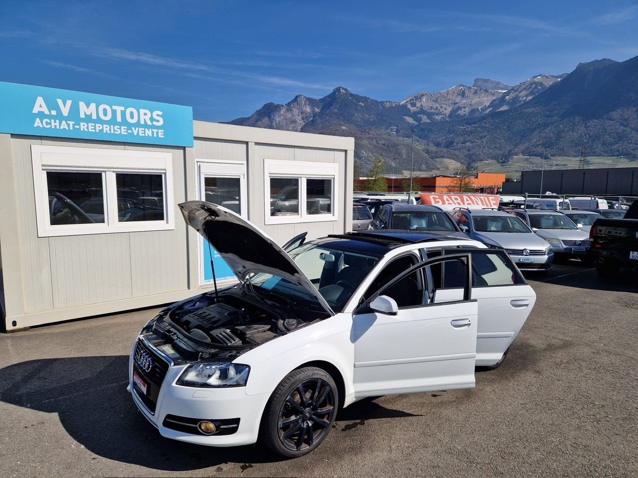 AUDI A3 Sportback 2.0 TDI Ambition quattro-image-15