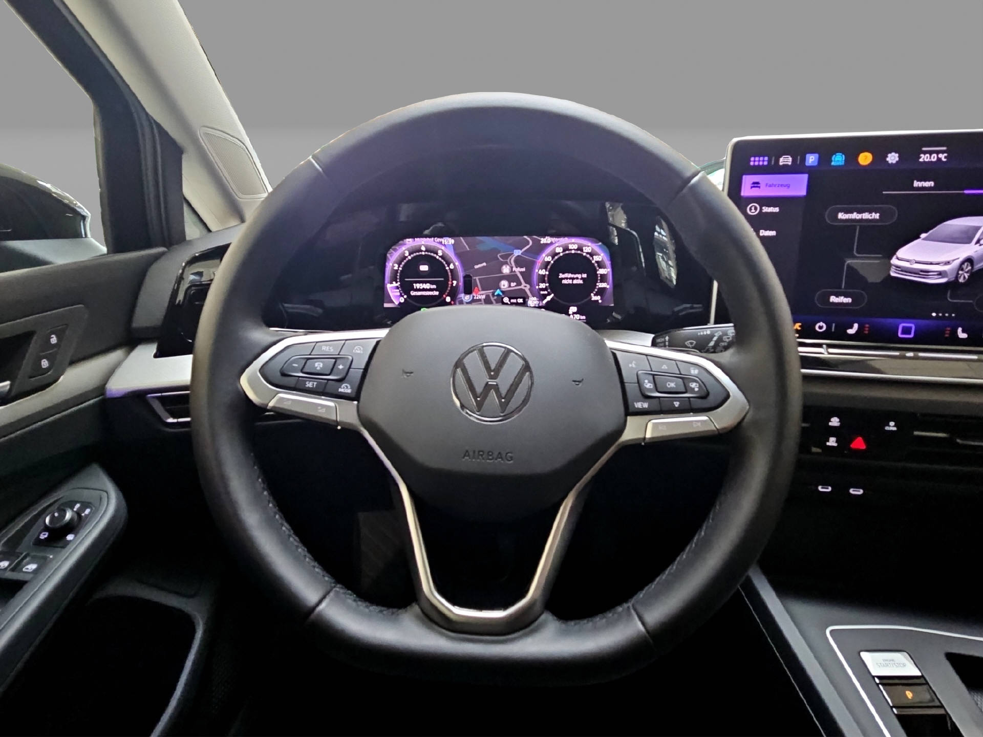 VW Golf VIII 1.5 eTSI Life DSG-image-7