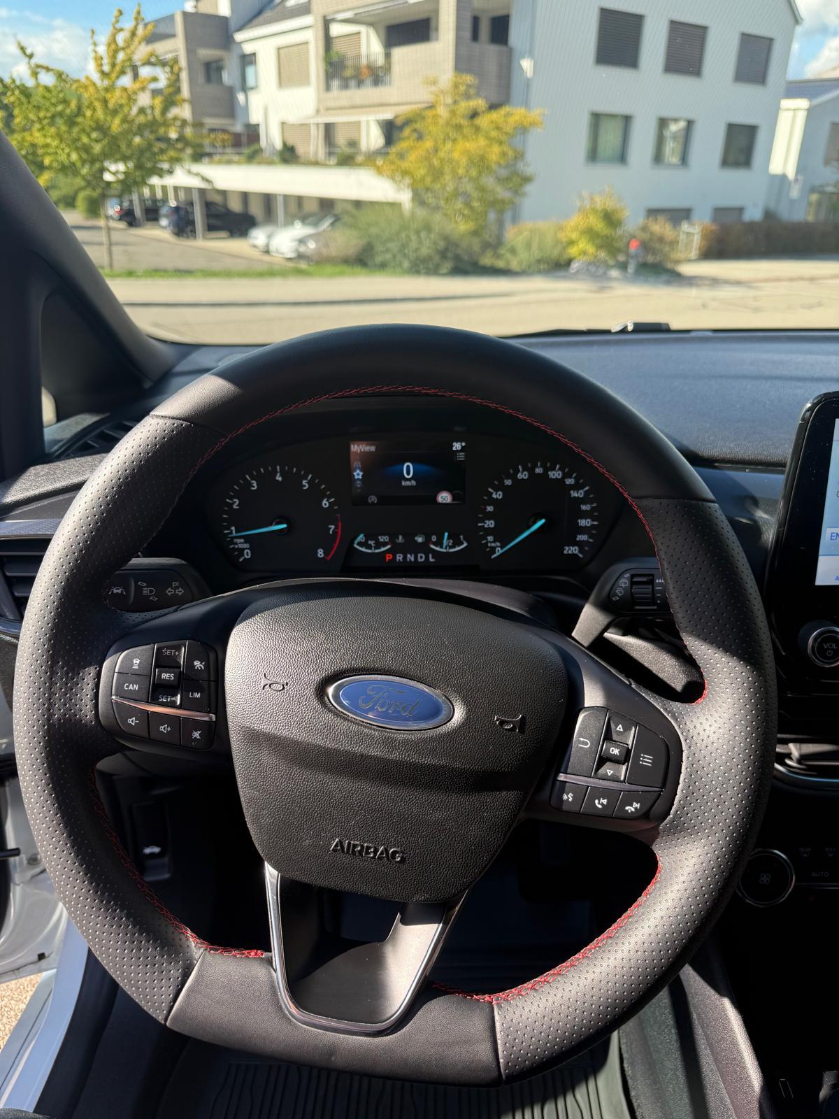 FORD Fiesta 1.0 EcoB Hybrid ST-Line-image-12