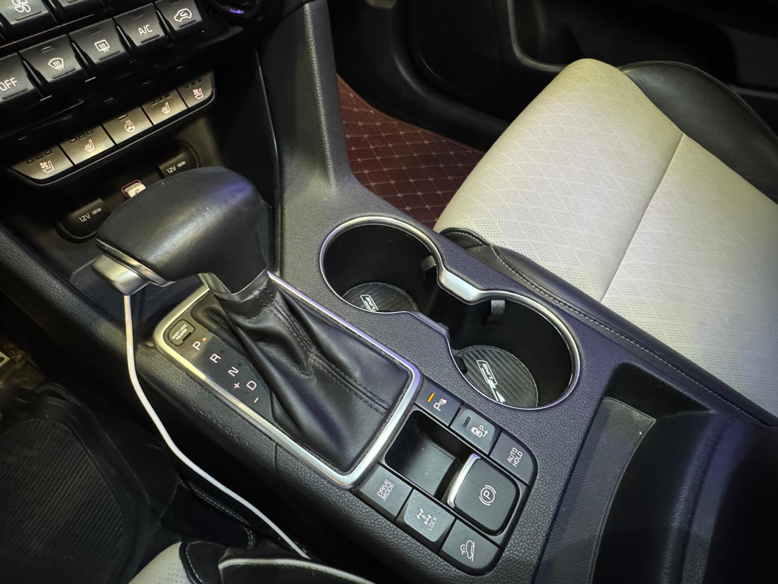 KIA Sportage 1.6 T-GDi Style GT Line 4WD Automat-image-23