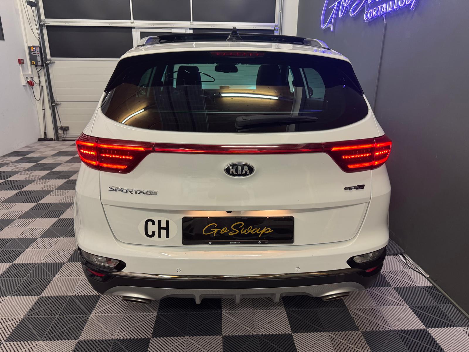 KIA Sportage 1.6 T-GDi Style GT Line 4WD Automat-image-4