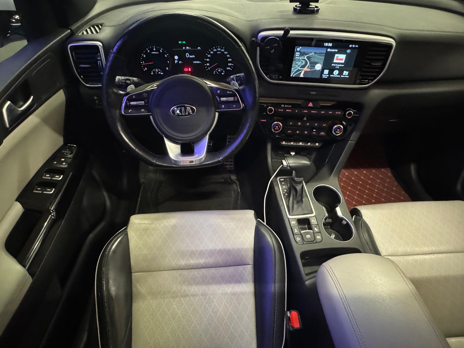 KIA Sportage 1.6 T-GDi Style GT Line 4WD Automat-image-15