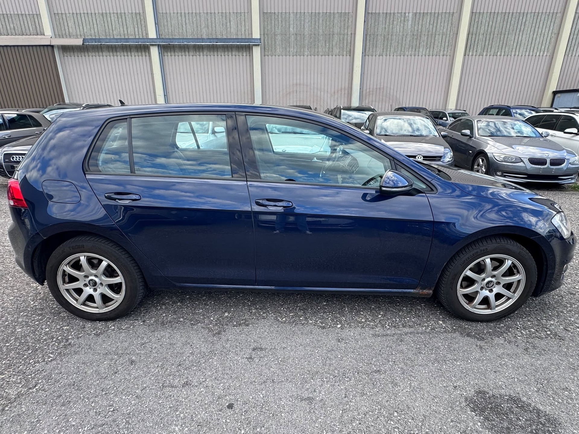 VW Golf 2.0 TDI Comfortline 4Motion-image-6
